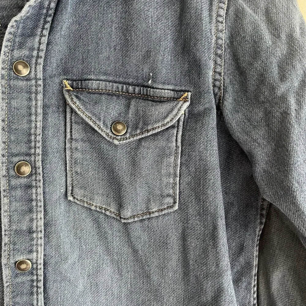 Gap Kids 1969 Boys Knit Denim Western Shirt – Medium Indigo